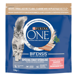 PURINA ONE STERILISED SAUMON ET BLE 3 KG